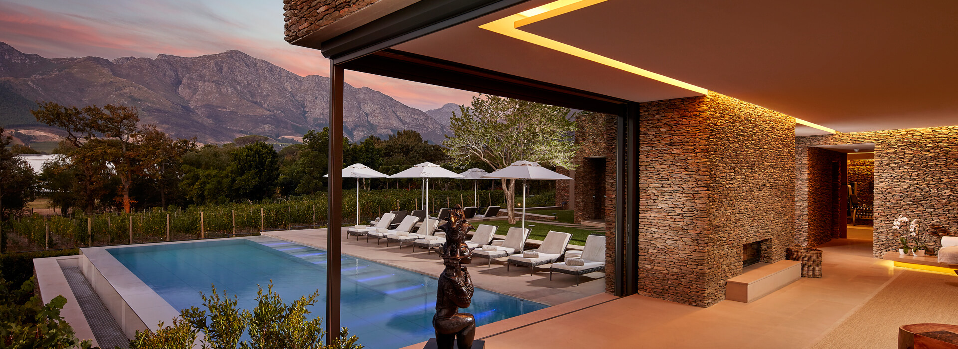 5b5f2f43879c3-Architecture Visual 3